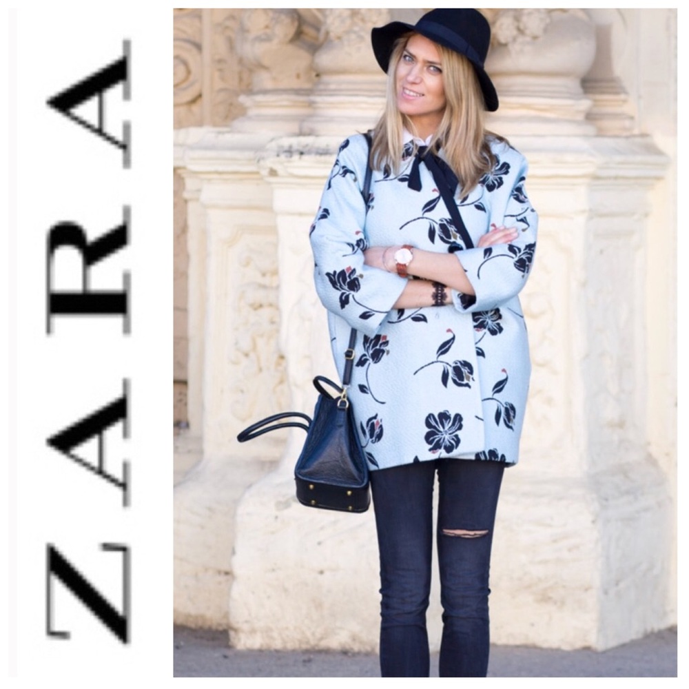 ZARA  BLUE BLACK FLORAL BUBBLE COAT SIZE  XS/SMALL